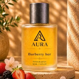 عطر أورا بربري هير AURA Burberry Her – عطر نسائي فاخر بنفحات الفراولة والتوت والياسمين