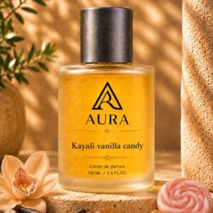 عطر أورا كايالي فانيلا كاندي AURA Kayali Vanilla Candy – عطر نسائي فاخر بنفحات الفانيليا والحلوى والسكر